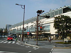 近代的な岐阜駅で終了