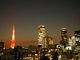 愛宕ヒルズと東京タワー