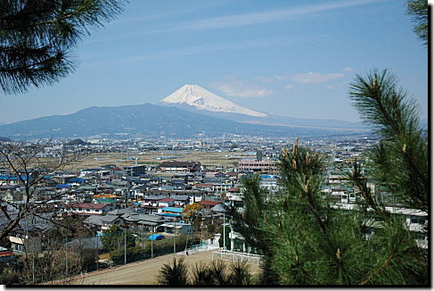 韮山城址からの富士山