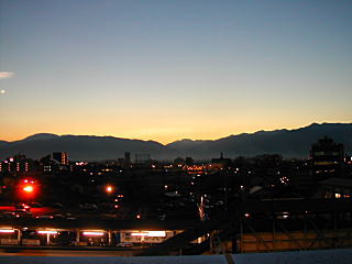 松本駅からの夕景